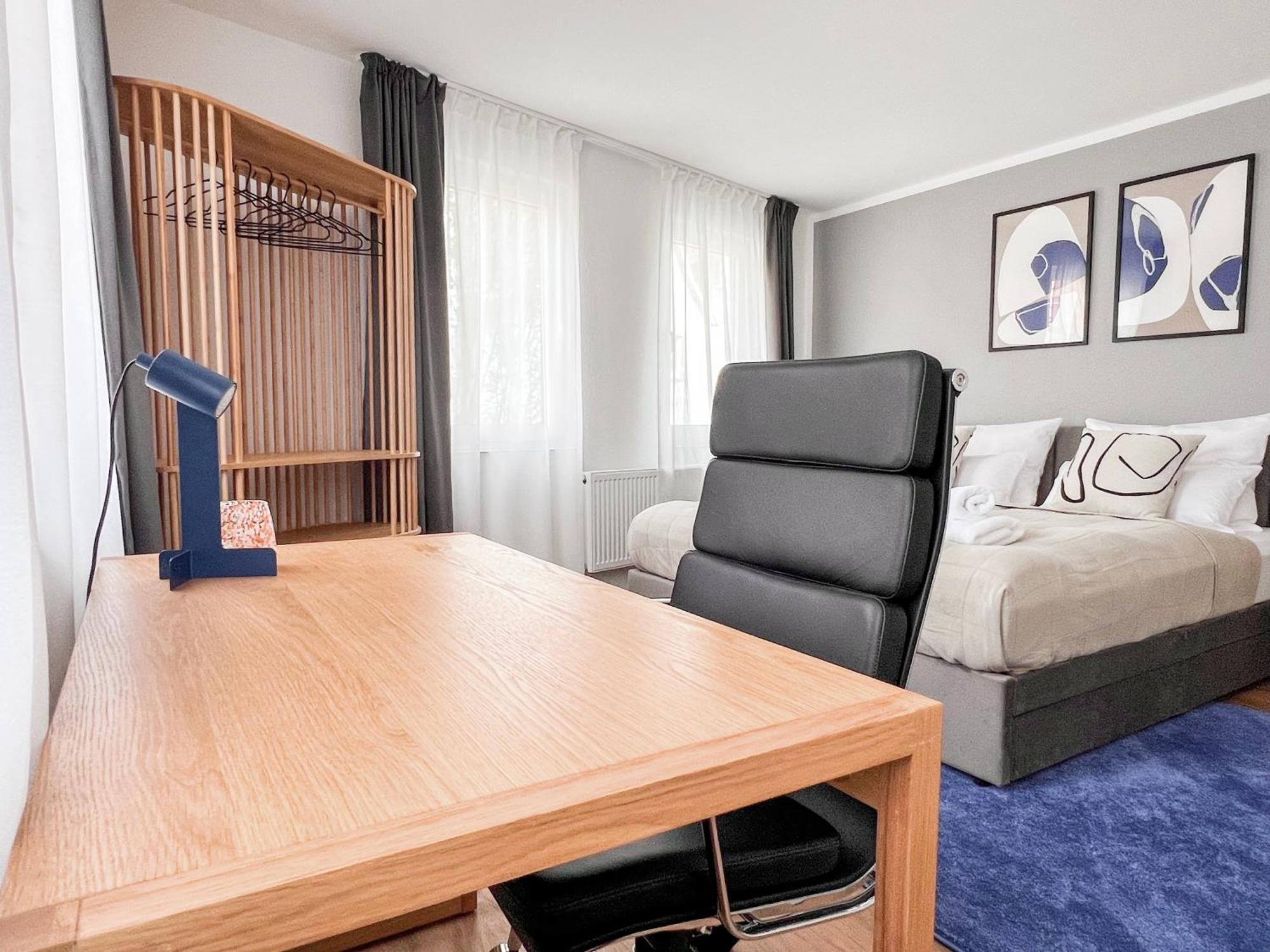 Apartment Im Herzen Der Altstadt - Leonberg Naehe Stuttgart Εξωτερικό φωτογραφία